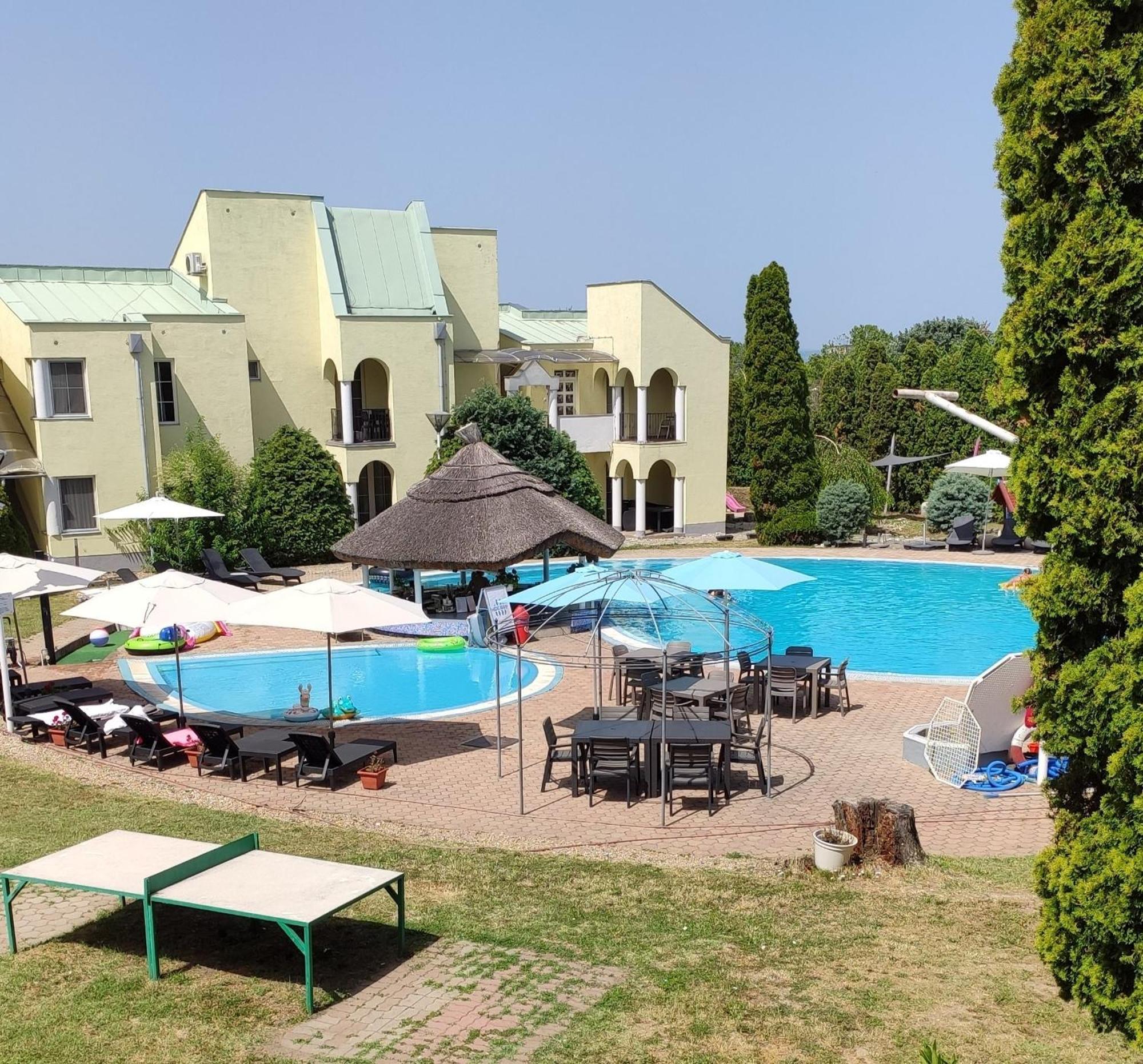 Helena Stúdió Apartman Siófok Exterior foto